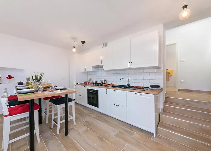 Vikendica Casa Dorella In Peaceful Location With A Sea View Viskovici