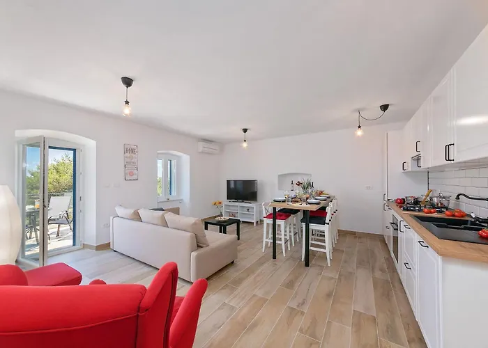 Casa Dorella In Peaceful Location With A Sea View * Viskovici